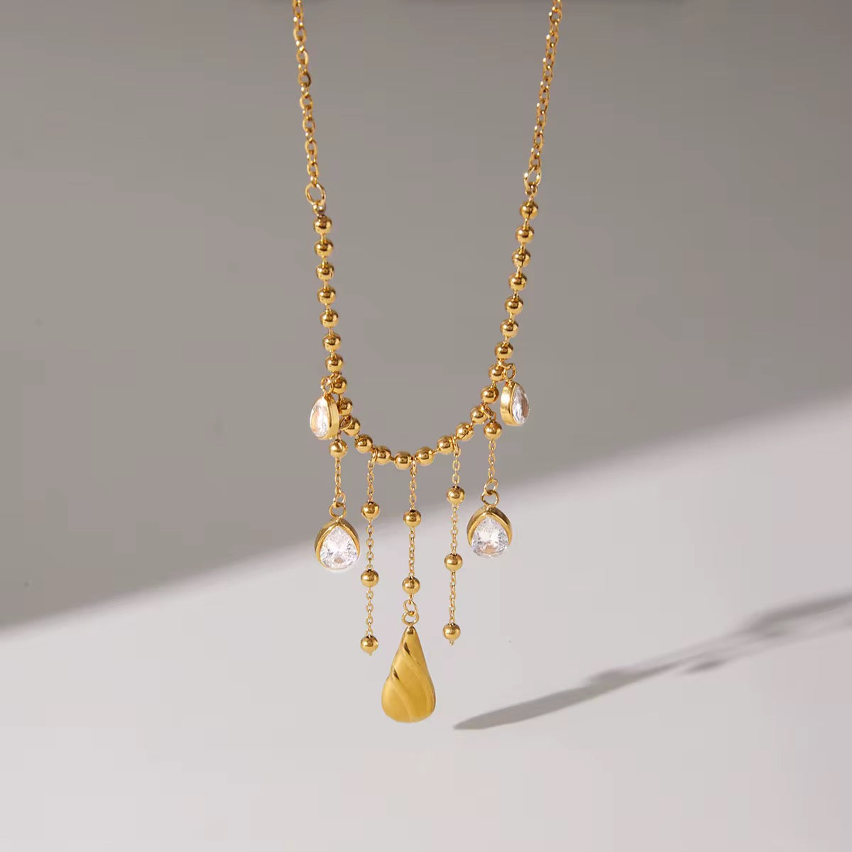 Glowfall Necklace