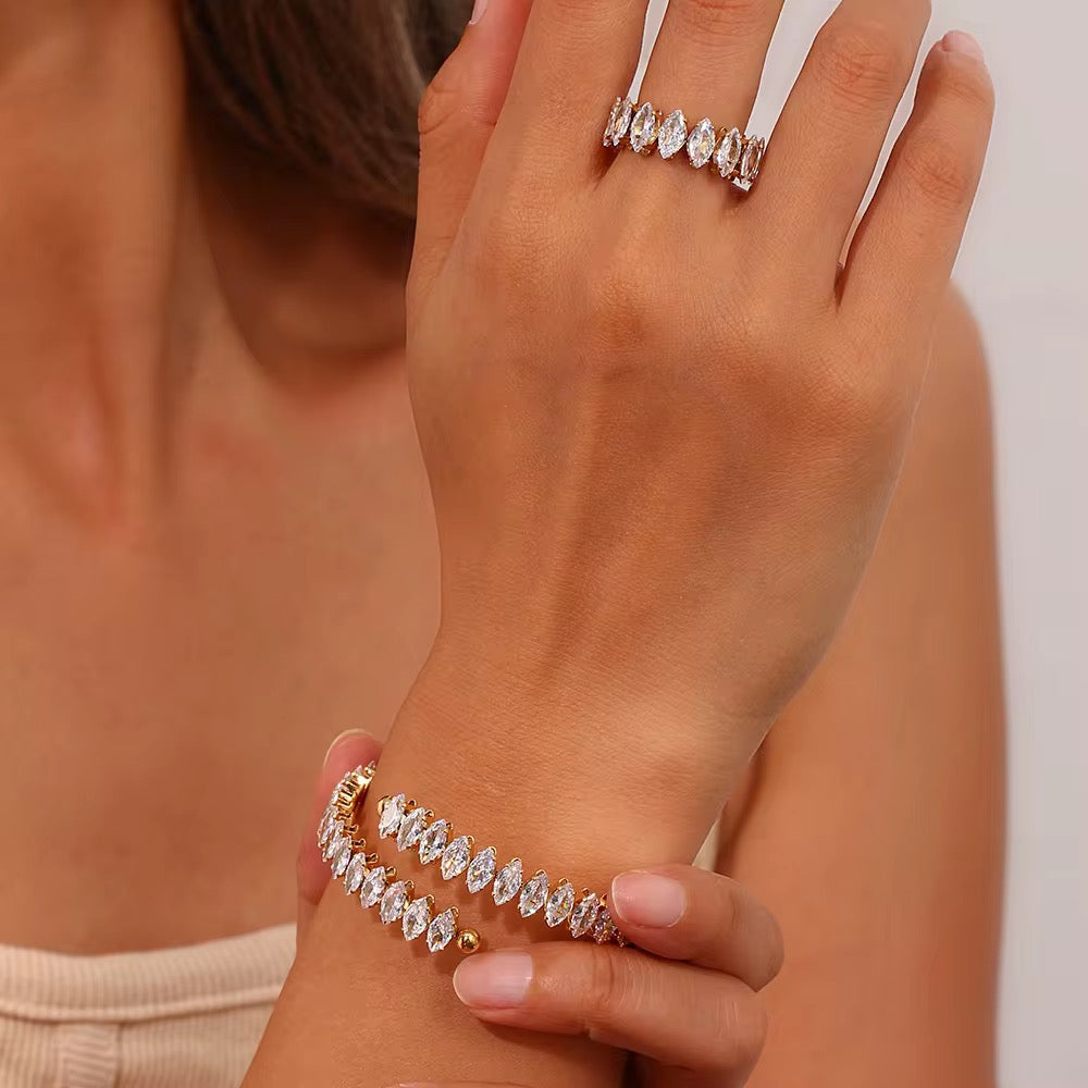 Nova Bracelet