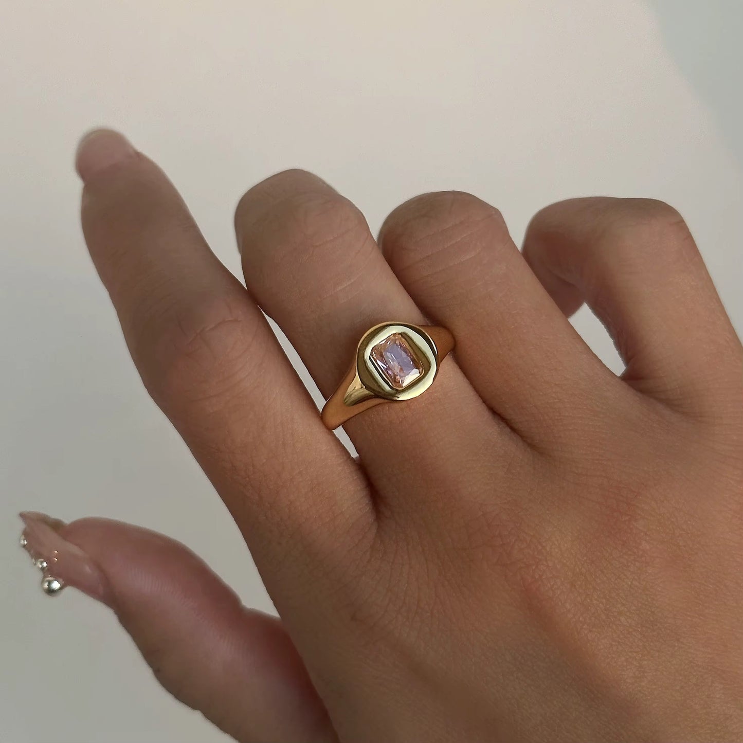 Rosea Ring