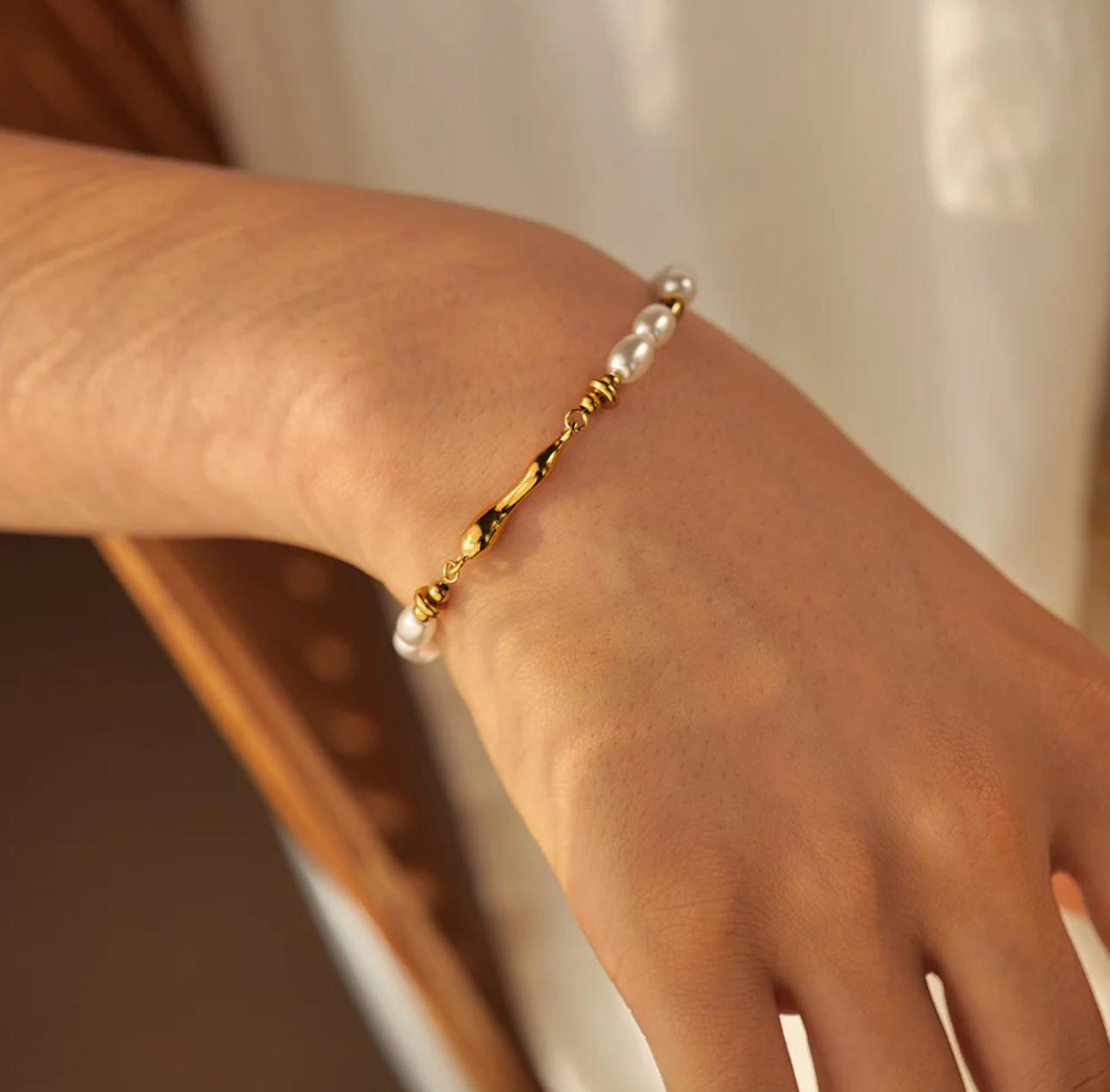 Lustria Bracelet - 18K Gold Plated image 1