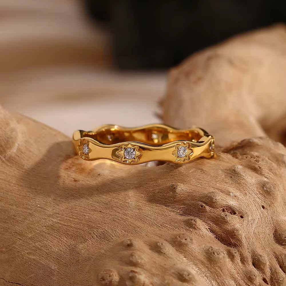 Saia Ring