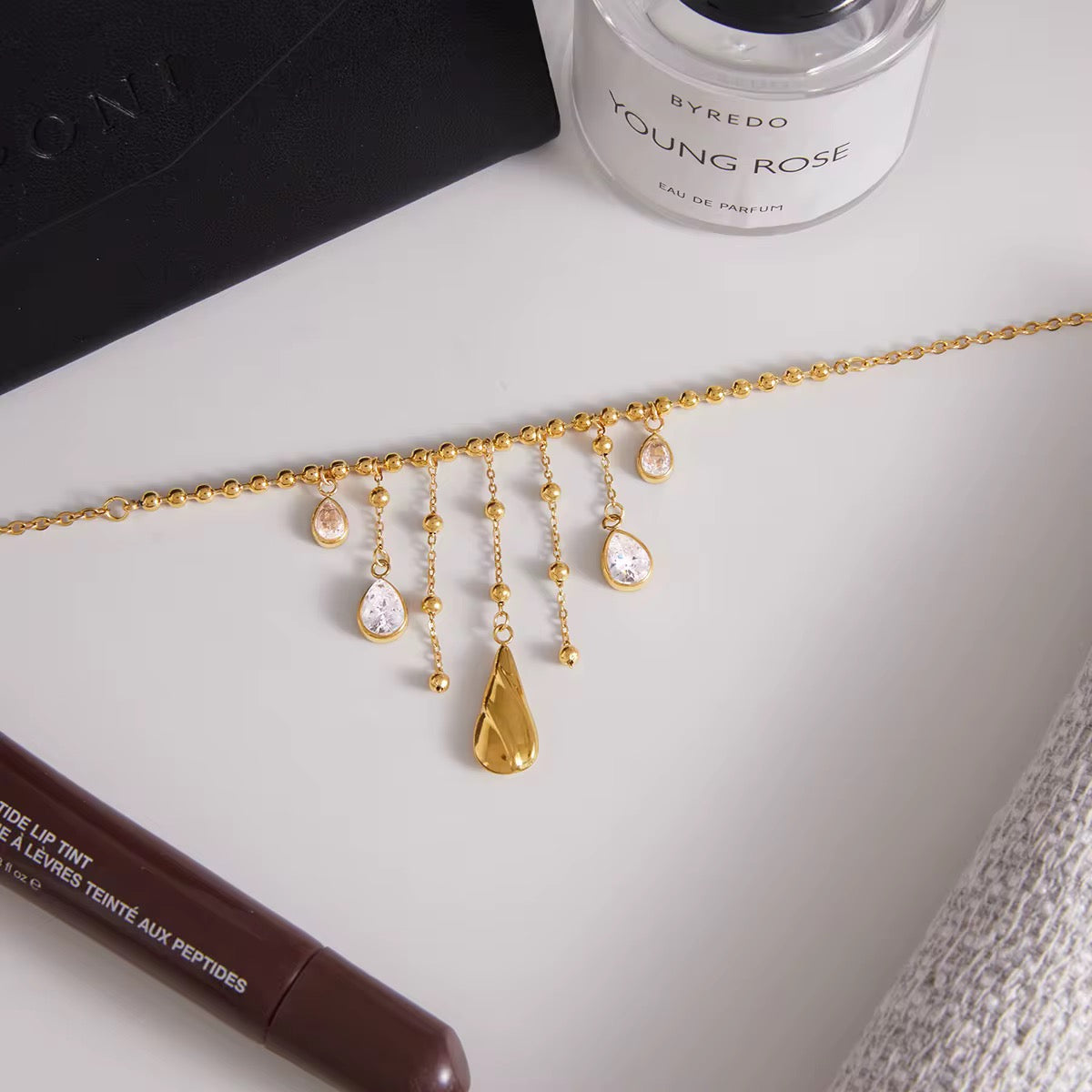 Glowfall Necklace